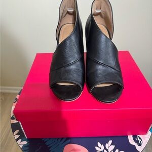 Black Leather Women's Shoes